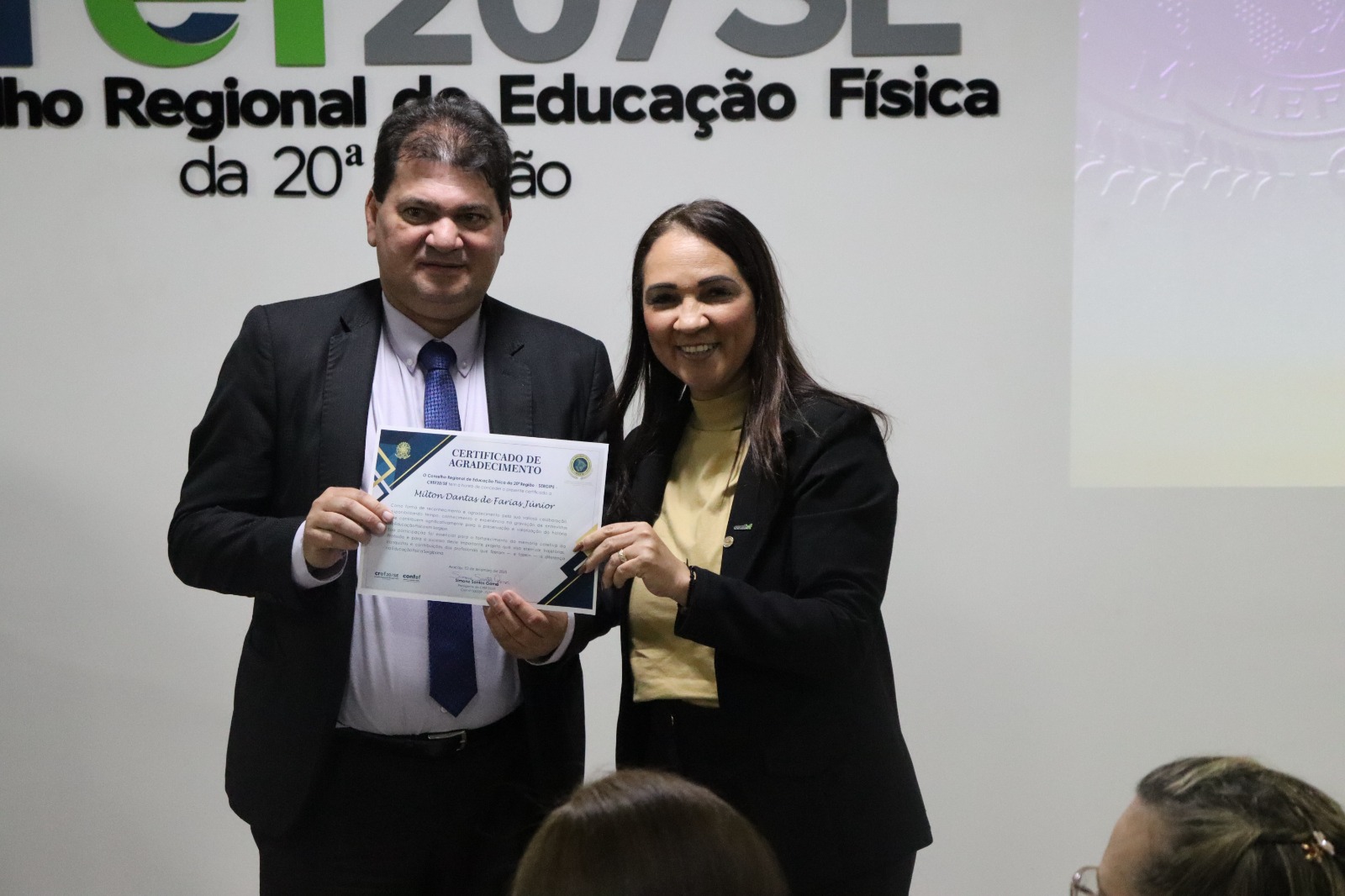Conselho Regional de Educação Física da 20ª Região homenageia o vereador e presidente da FSF, Miltinho Dantas 