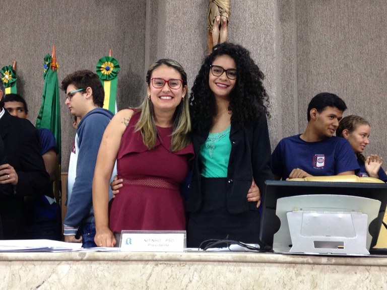 Indicação de finalista do PJB é parabenizada por Kitty Lima