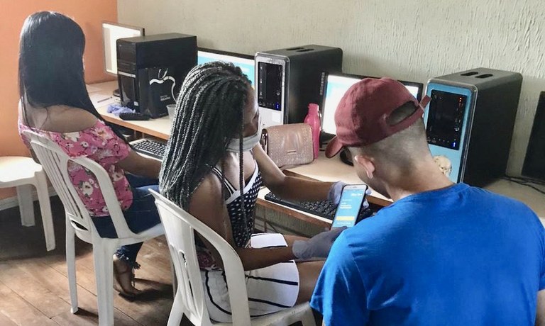 Coronavoucher: Vereador Zezinho disponibiliza equipe para ajudar no cadastro da população