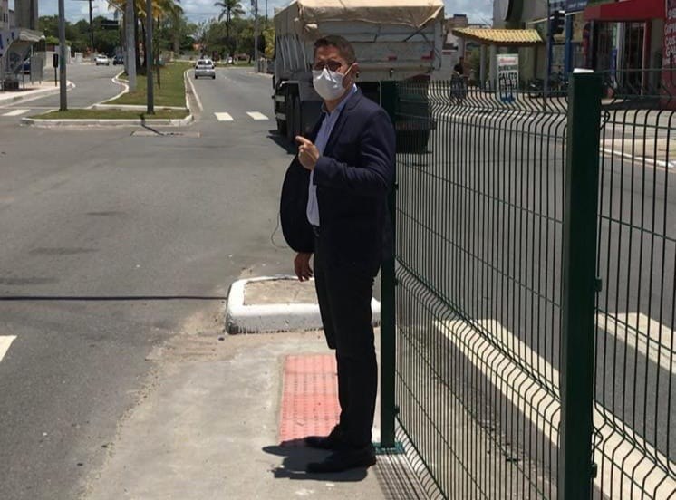 "Corredor da Hermes Fontes: Um problema por cima de outro problema", disse Ricardo Marques