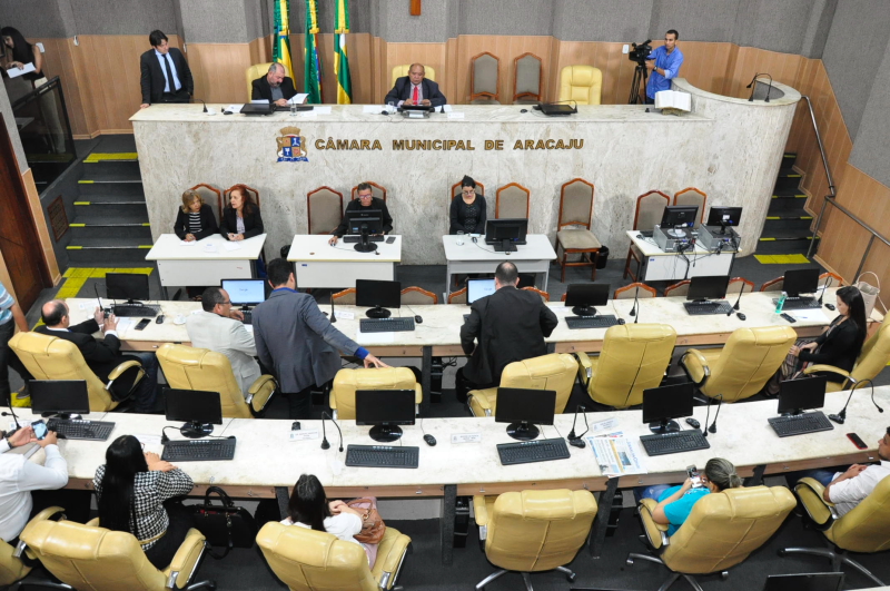 CPI da Saúde cancela acareação desta quinta-feira 