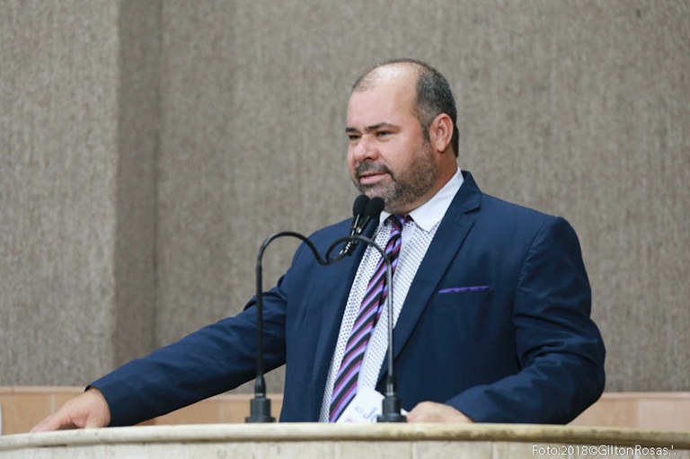 CPI da saúde volta a ser discurso do vereador Isac na CMA