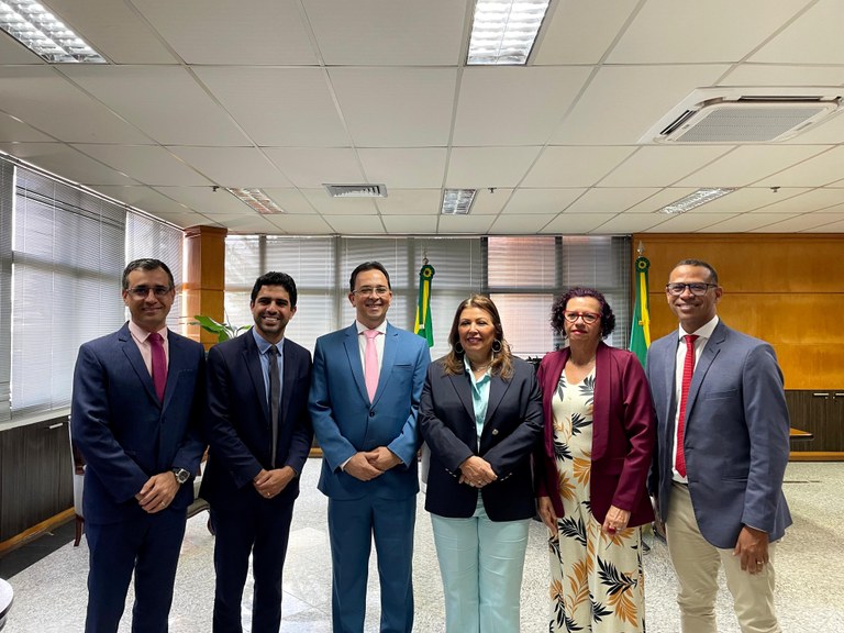 CPI da SMTT reforça parceria com TCE para análise de recursos de multas de trânsito 