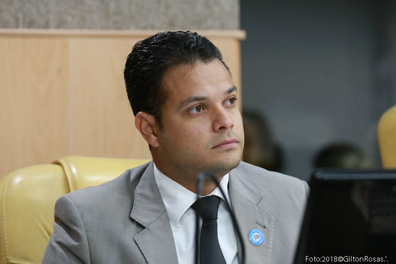 CPIs: “Não podemos agradar a todos”, diz Anderson de Tuca