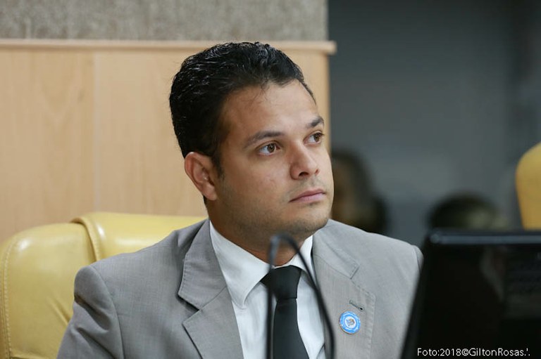 CPIs: “Não podemos agradar a todos”, diz Anderson de Tuca