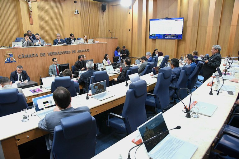 Criação de frentes parlamentares em defesa da vida e família, assim como das pessoas com deficiência marcam a sessão parlamentar