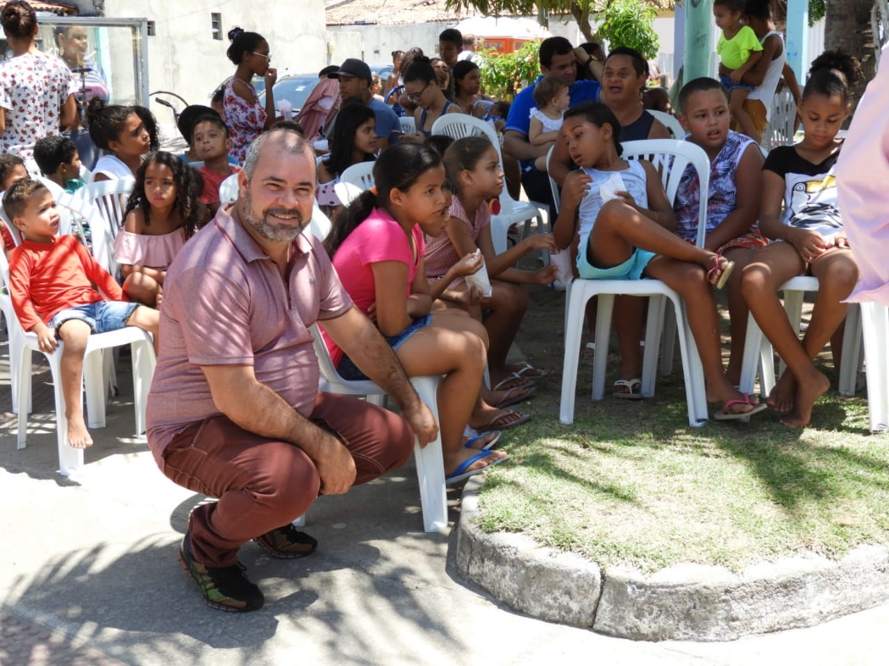 Cuidando de Você: famílias da Coroa do Meio se divertem em ação com apoio do vereador Isac