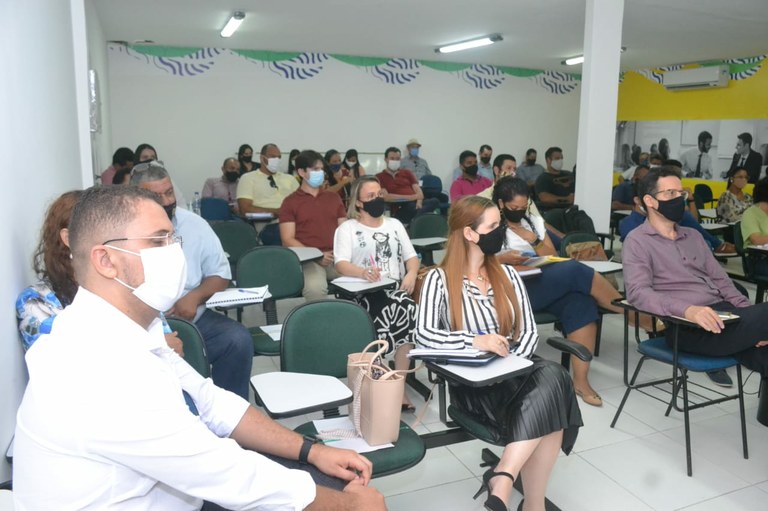 Curso ‘Conhecendo o Legislativo’ apresenta mais três áreas da Casa a assessores