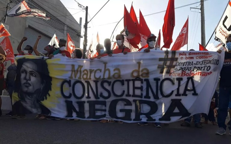 De autoria de Ângela Melo, Projeto de Lei que proíbe homenagem a escravocratas é aprovado pela Câmara de Aracaju