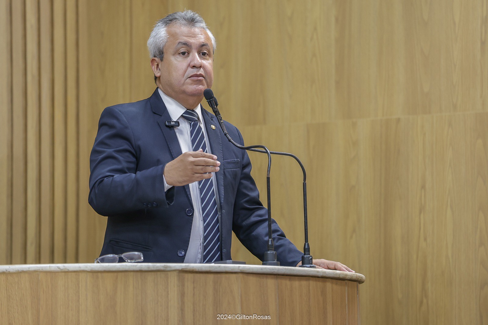 De autoria de Elber, Audiência Pública debate volta da Petrobrás a Sergipe. 