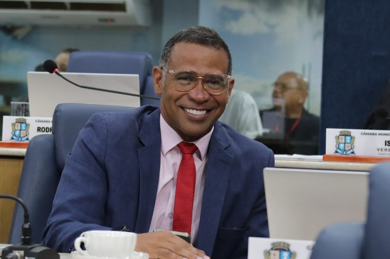 De autoria do vereador Sargento Byron, Câmara aprova PL que institui o Dia Municipal do Triatlo e do Triatleta