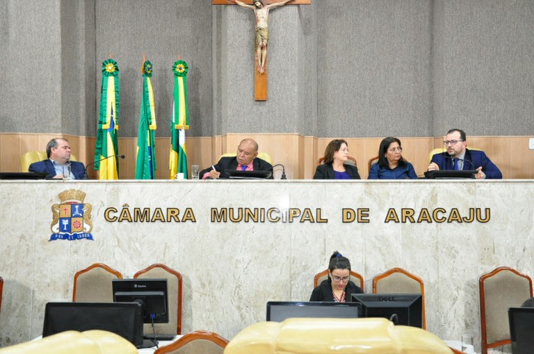 Depois de ouvir diretores do Santa Isabel, CPI da Saúde deve convocar secretários de Saúde