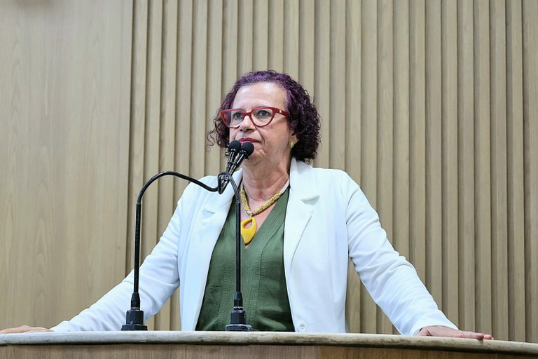 Dia do Servidor Público é exaltado pela vereadora professora Sonia Meire 