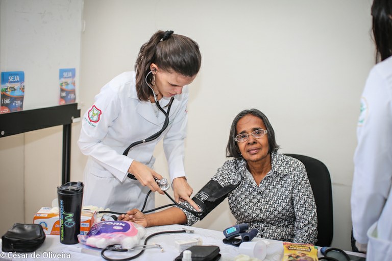 Dia Nacional da Saúde é celebrado na Câmara com ações de saúde