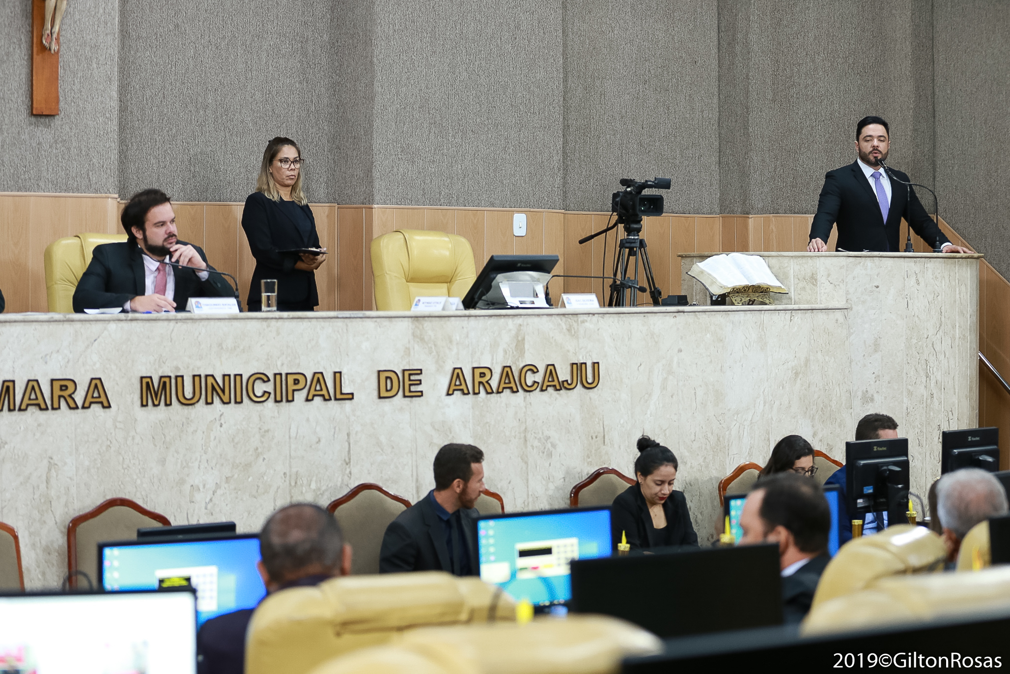 Em Tribuna da Câmara, diretor da Escola do Legislativo faz balanço anual