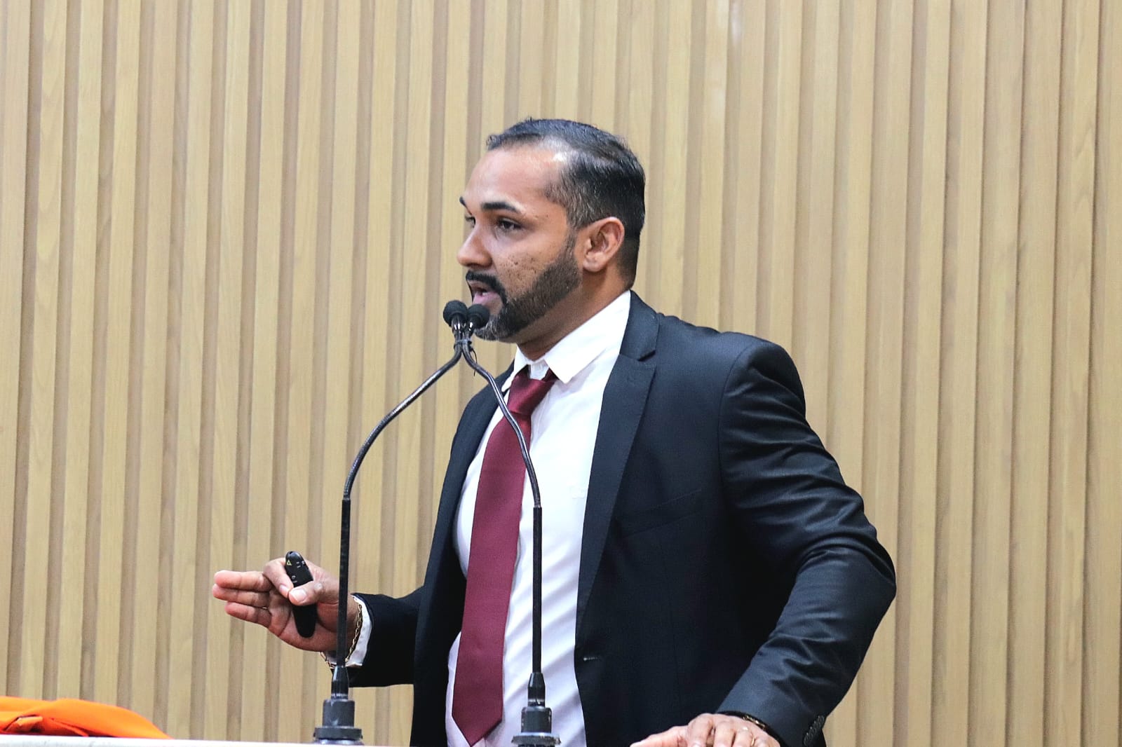 Diretor do Sindipetro AL/SE defende projeto “Sergipe Águas Profundas” na Tribuna Livre da Câmara de Aracaju