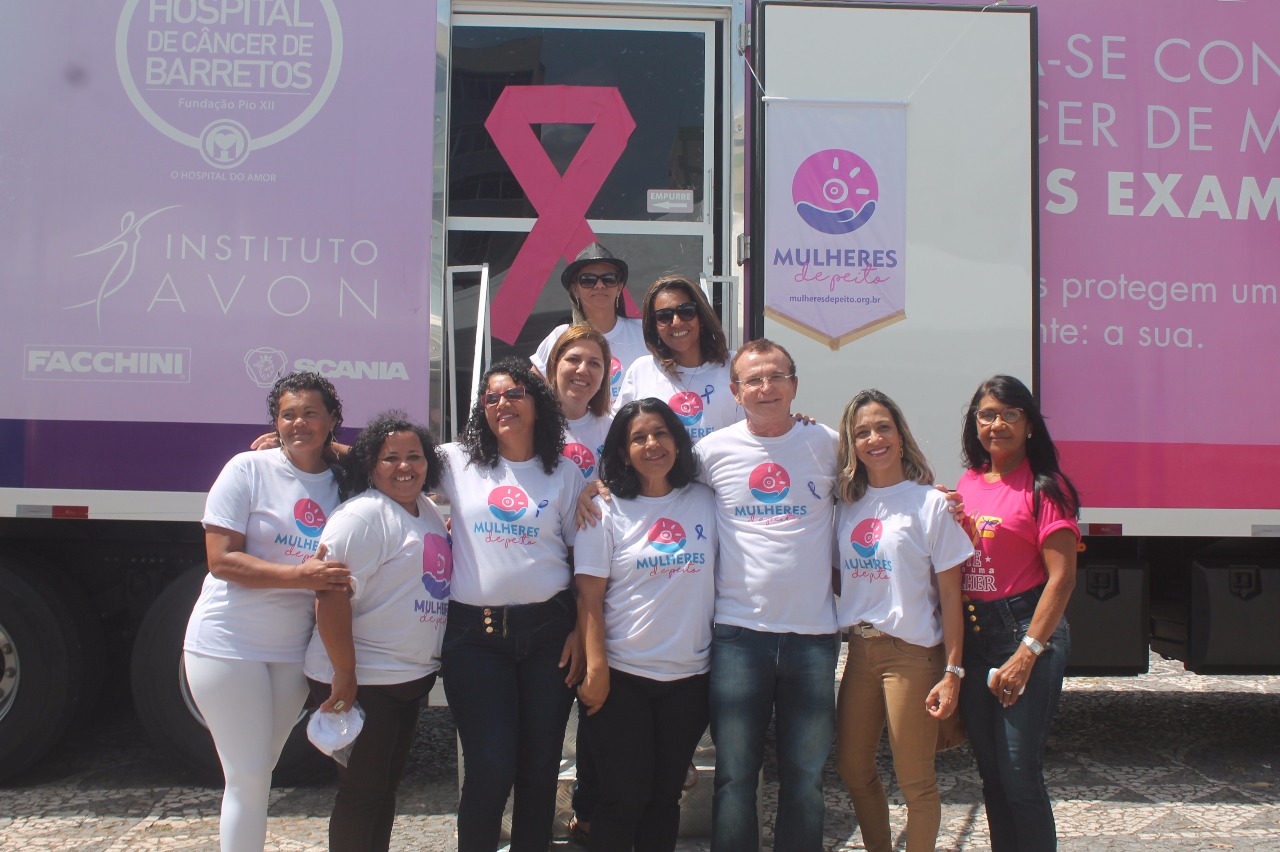 Dr. Gonzaga apoia ação do movimento mulheres de peito