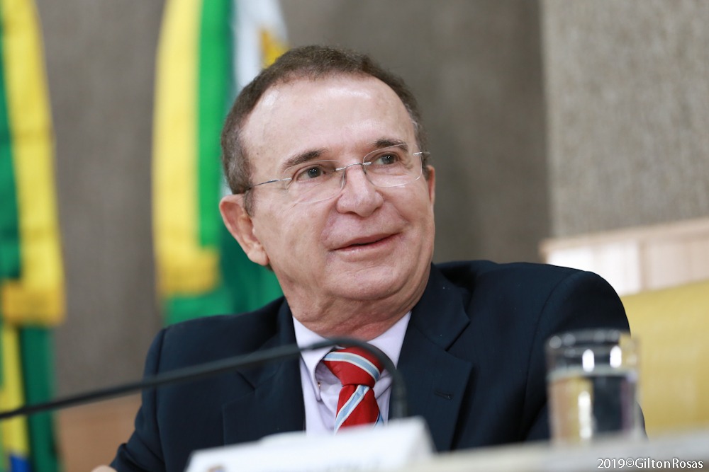 Dr. Gonzaga cobra fiscalização de terrenos particulares