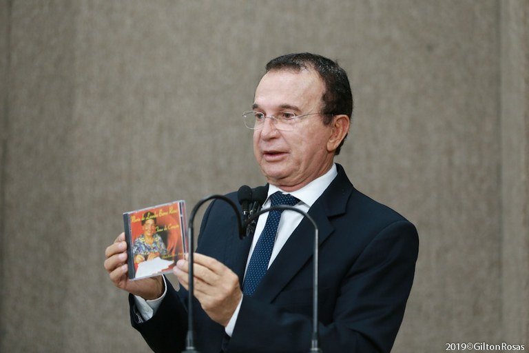 Dr. Gonzaga conta a história da pianista Maria de Lourdes Barros Rosas