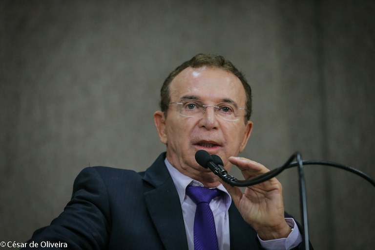 Dr. Gonzaga defende gestão do prefeito Edvaldo Nogueira