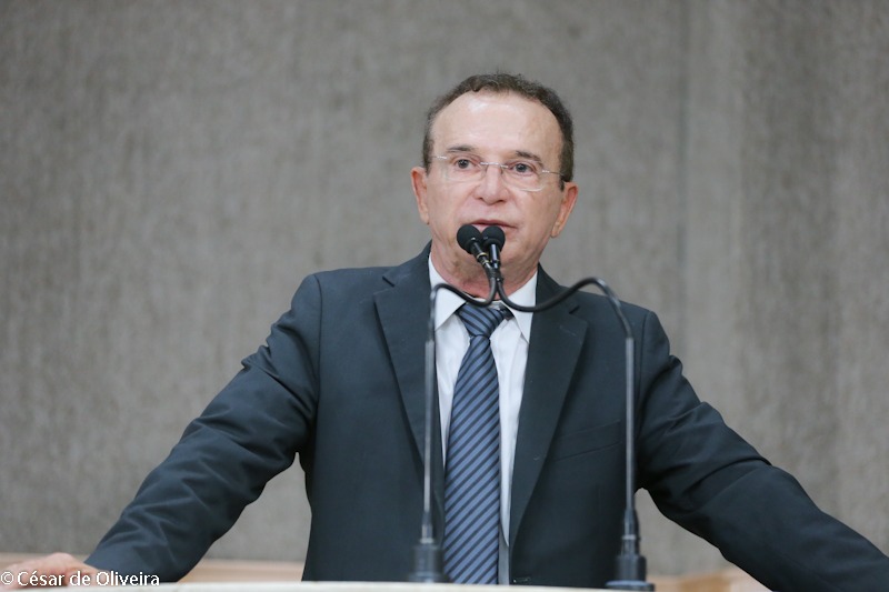 Dr. Gonzaga destaca inauguração do Aracaju Parque Shopping