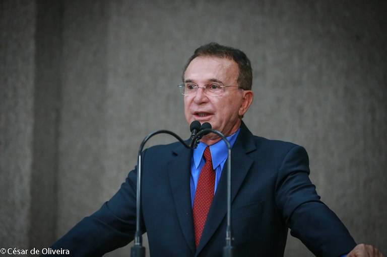 Dr. Gonzaga fala sobre conscientização no trânsito e cobra aprovação de projeto de legislação nas escolas