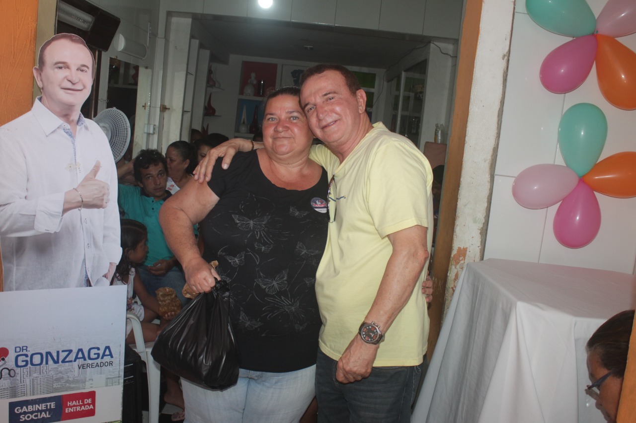 Dr. Gonzaga promove manhã de leitura e solidariedade