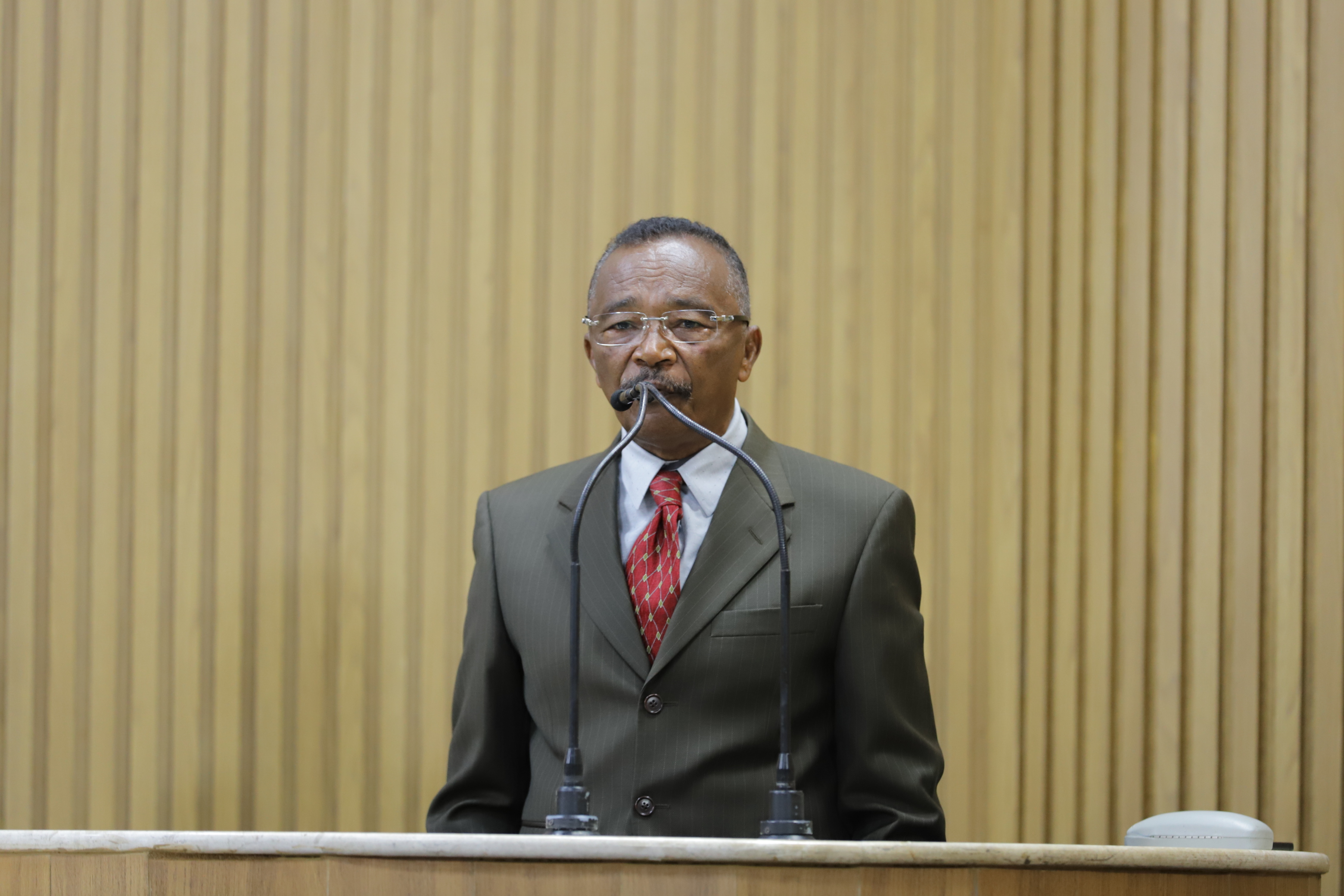 Dr. Manuel Marcos parabeniza jornalistas por seu dia