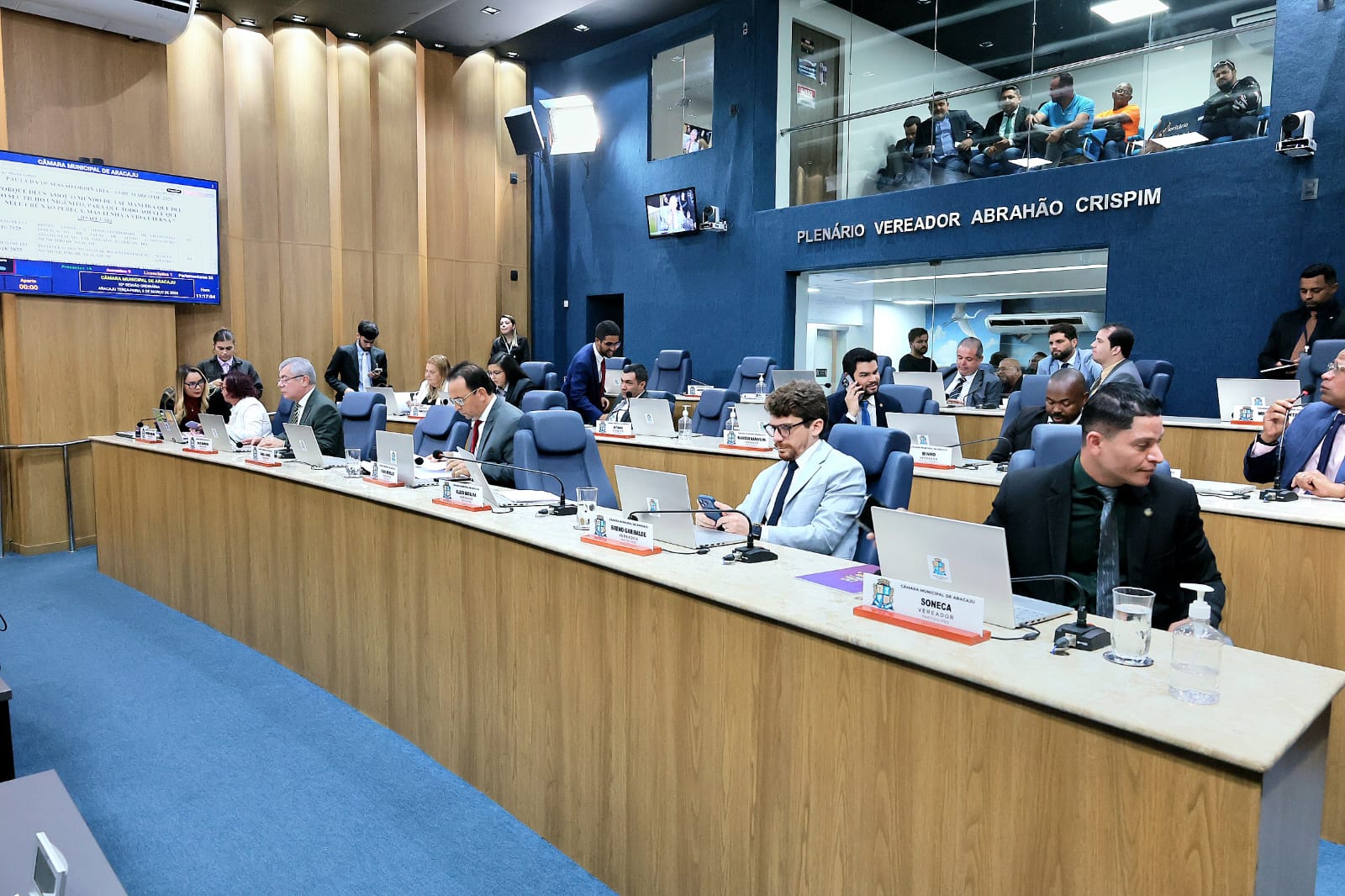 Durante o Grande Expediente, vereadores denunciam privatização, crise no abastecimento e cobram prestação de contas