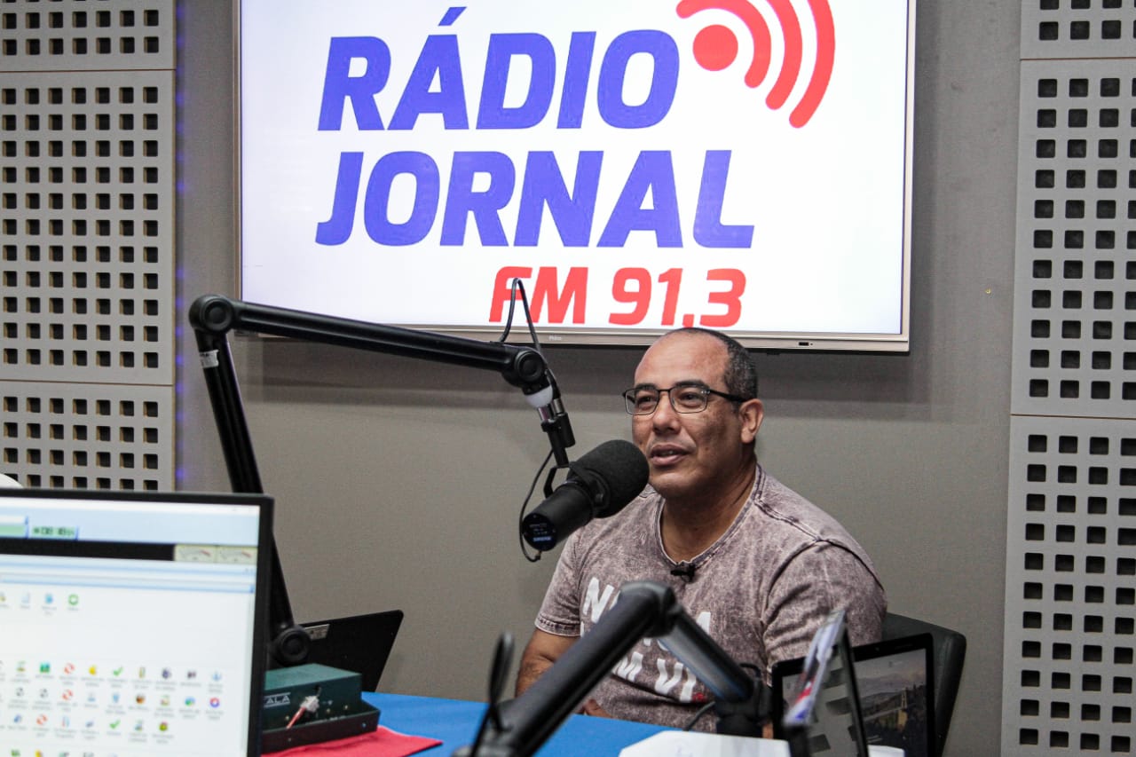 "É possível uma troca de legenda, mas não de grupo", afirma Cabo Amintas