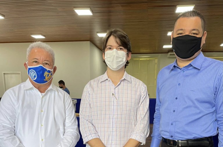 Eduardo Lima conferiu a finalização das obras de reforma da sede da Câmara Municipal de Aracaju