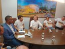 Eduardo Lima participa de reunião com representantes dos táxis bandeira e lotação 