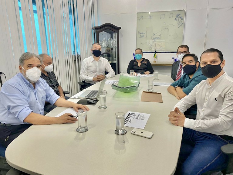 Eduardo Lima participou de reunião na SEFAZ-SE com empresários do ramo da Indústria