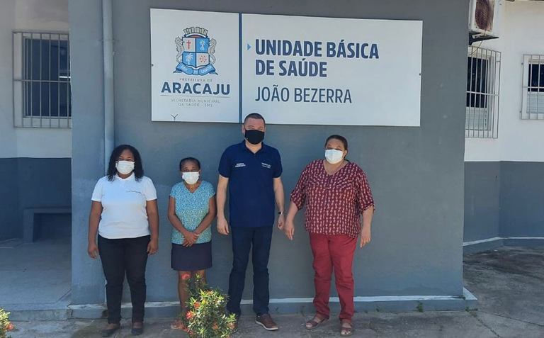 Eduardo Lima visita Unidade de Saúde em novo bairro de Aracaju