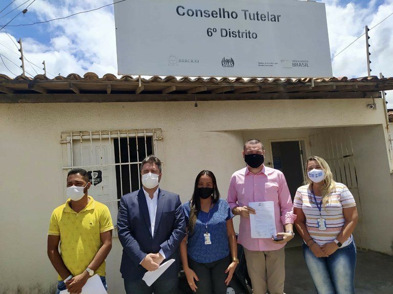 Eduardo Lima visitou a sede do 6° Distrito do Conselho Tutelar de Aracaju