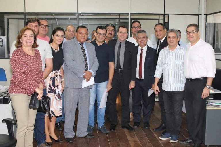 Elber apresenta altercação no Projeto de Taxa de Fachada ampliando isenção