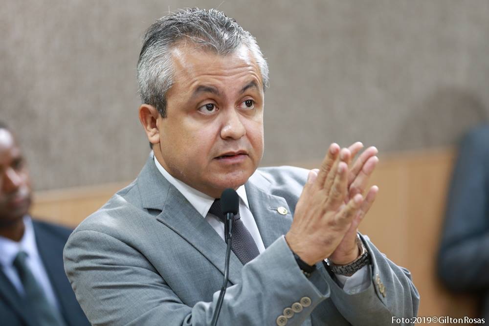 Elber Batalha contesta dados apresentados pela Secretaria de Saúde de Aracaju