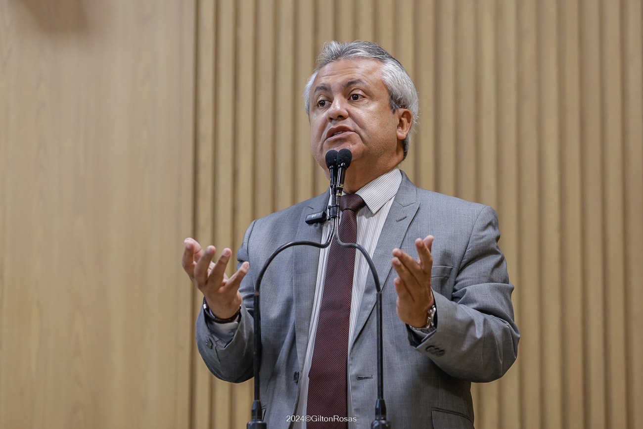 Elber cobra medidas para emendas parlamentares destinadas ao Hospital São José