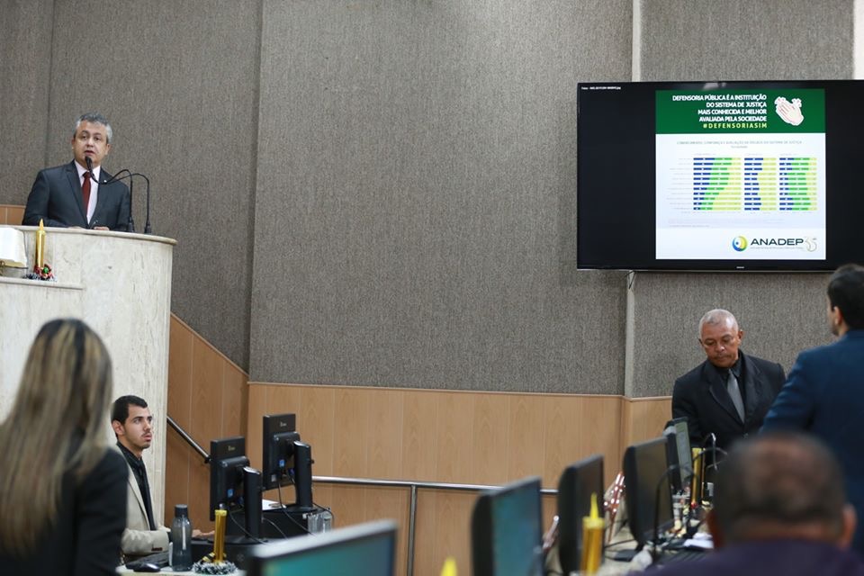 Elber comemora resultados positivos da Defensoria Pública