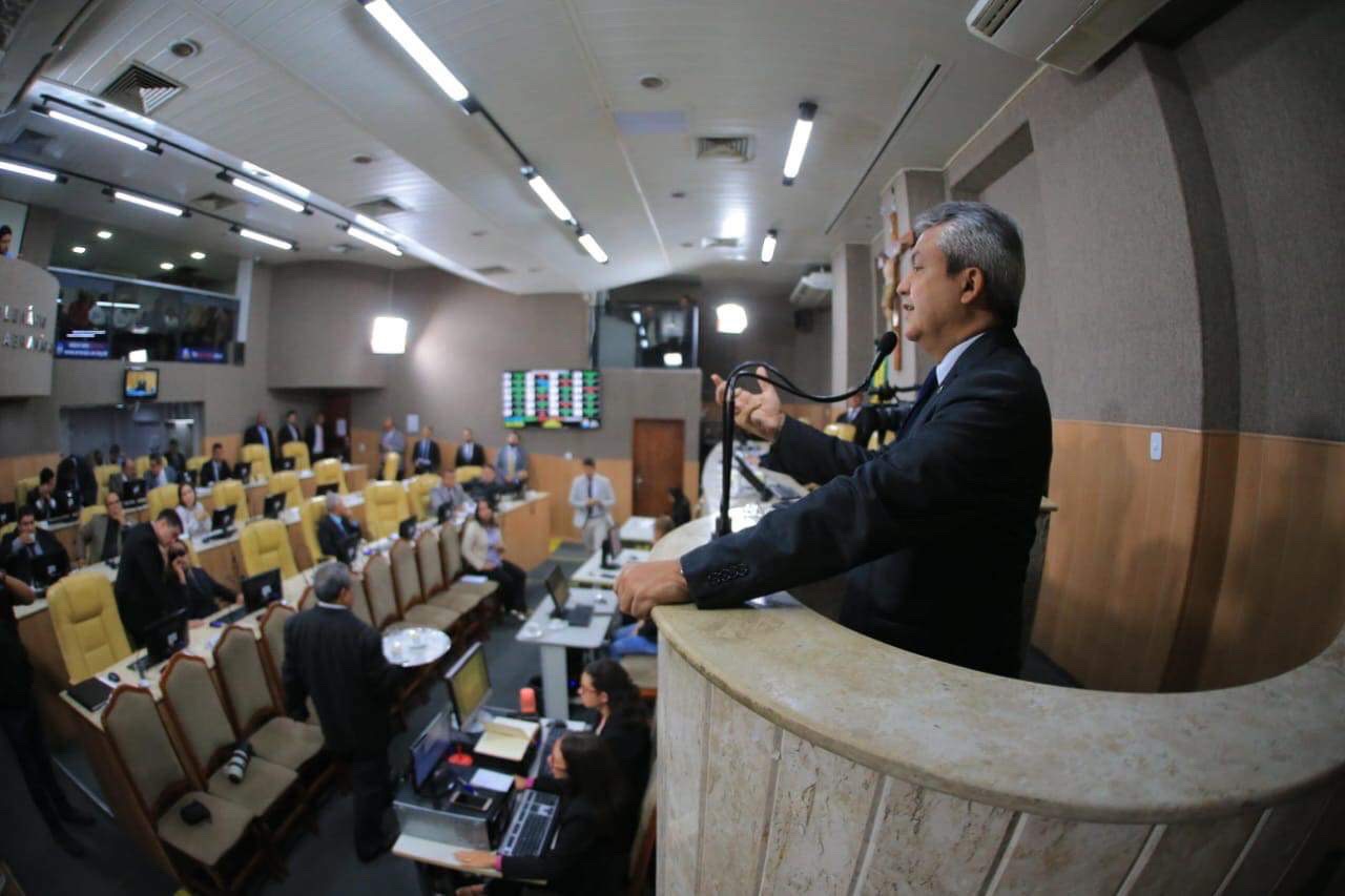 Elber cria Dia Municipal de Defesa das Prerrogativas da Advocacia