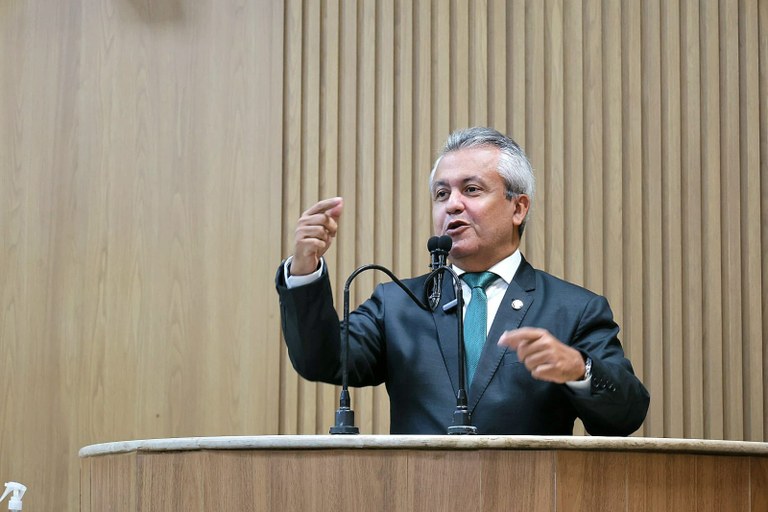 Elber destaca sucesso do Pré-Caju 2025 e impacto positivo na economia sergipana