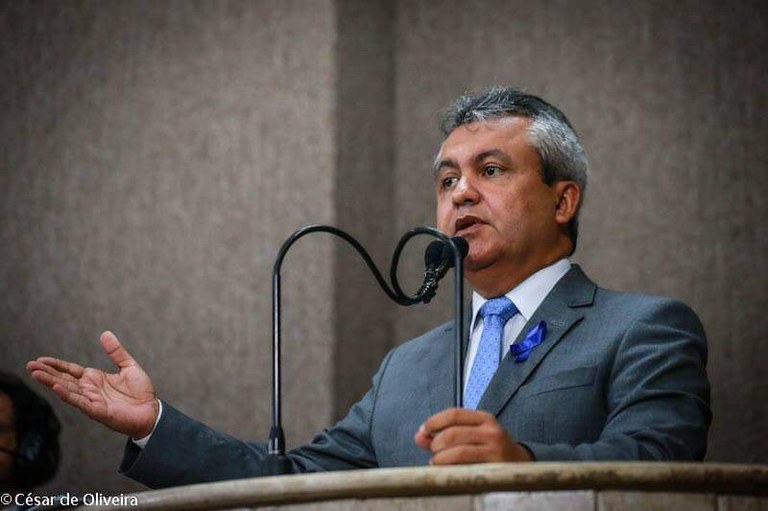 Elber diz que Edvaldo acabou com o turismo em Aracaju