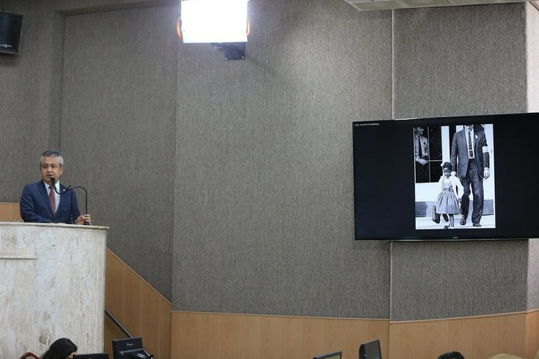 Elber fala sobre o Dia da Consciência Negra