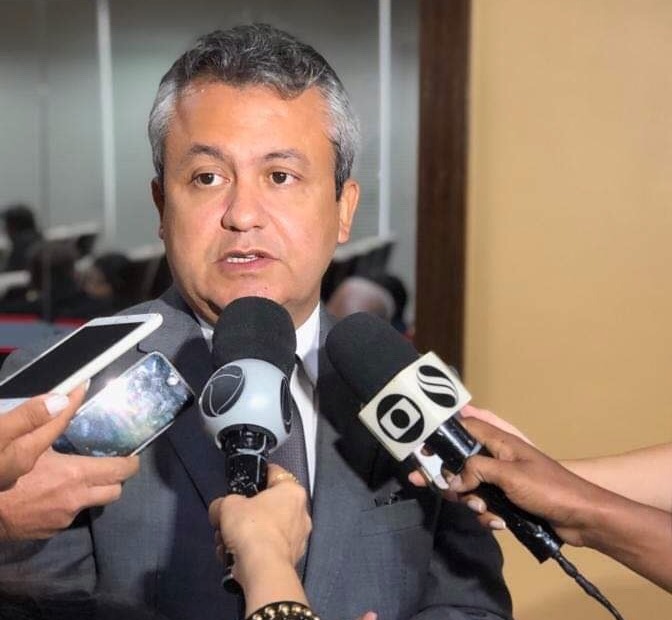 Elber informa na CMA que TJ/SE adiou para dezembro o julgamento do IPTU de Aracaju