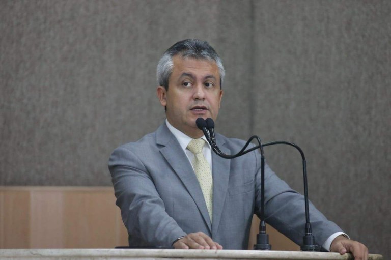 Elber informa que PSB não vai tolerar “Pesquisas Fakes”