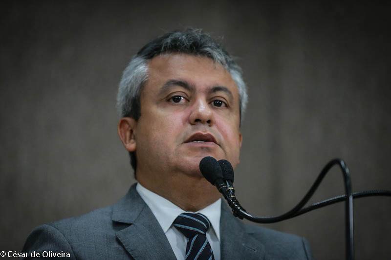 Elber lembra que TJ/SE julgará redução do IPTU de Aracaju nesta quarta-feira, 28