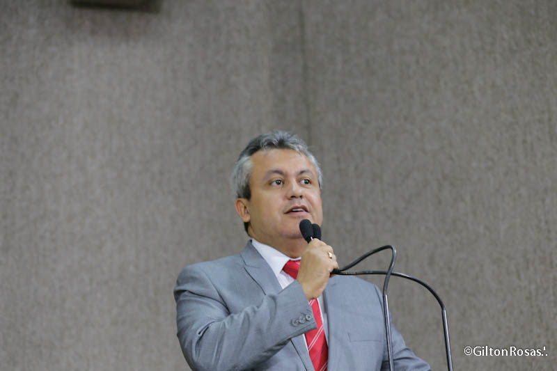 Elber parabeniza Aracaju pelos 162 anos