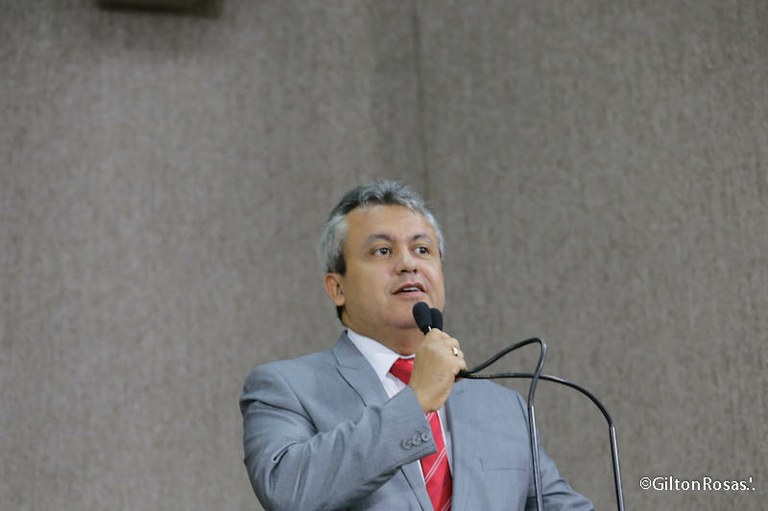 Elber parabeniza Aracaju pelos 162 anos