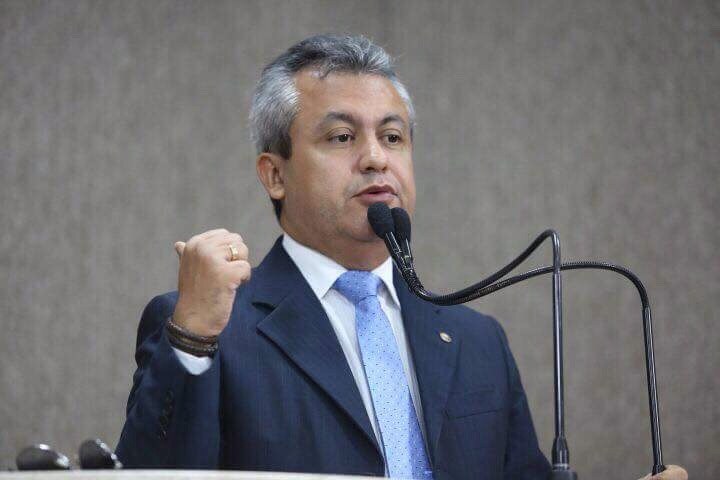 Elber pede que os aposentados da CMA voltem a receber pelo legislativo