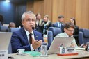 Elber reafirma seu apoio ao fim da escala 6x1 